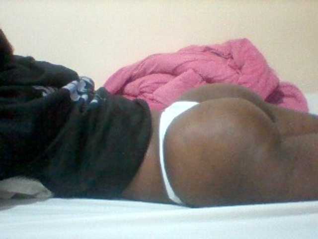 Africanaa live cam on BongaCams
