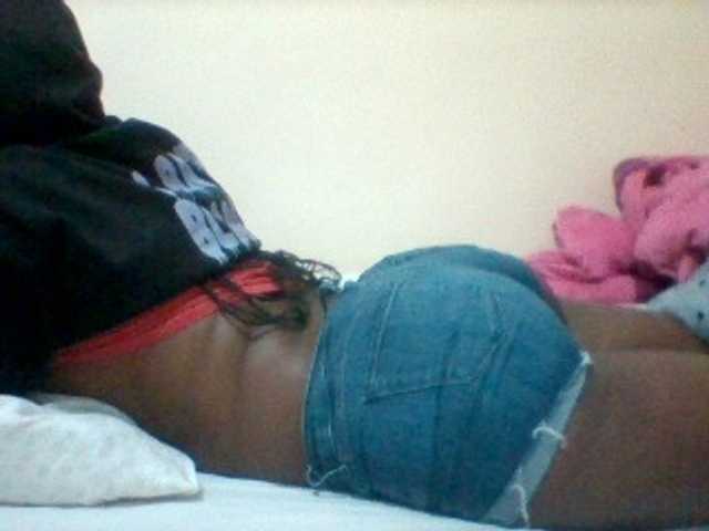Africanaa live cam on BongaCams
