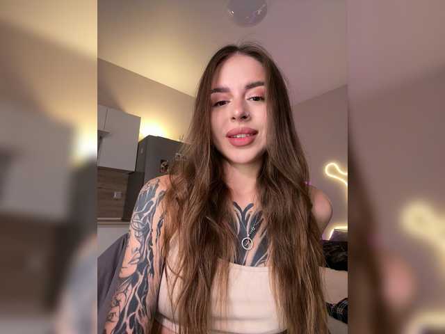 -Aperol- live cam on BongaCams