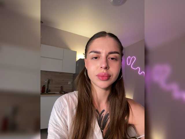 -Aperol- live cam on BongaCams