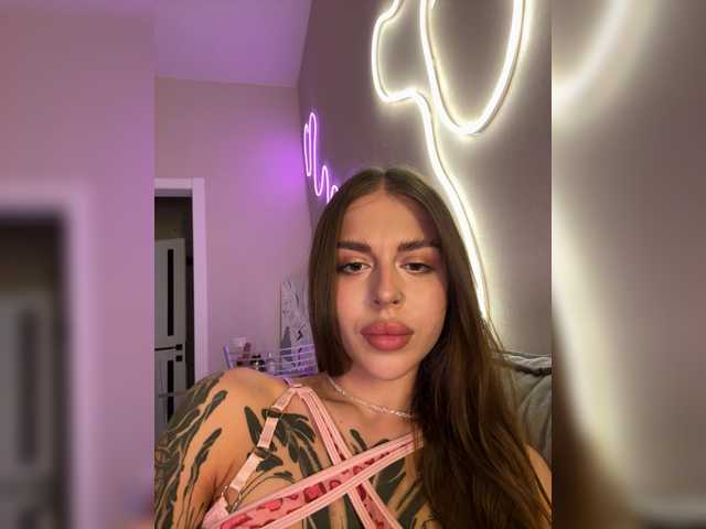 -Aperol- live cam on BongaCams