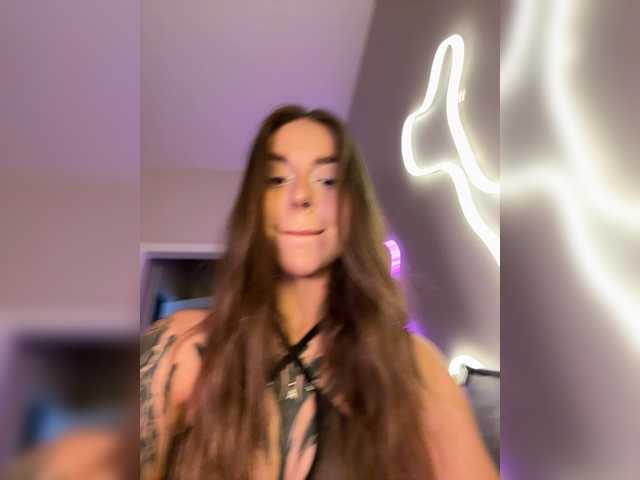 -Aperol- live cam on BongaCams