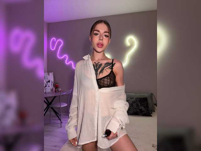 -Aperol- live cam on BongaCams
