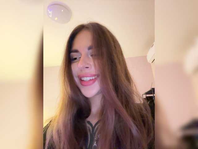 -Aperol- live cam on BongaCams