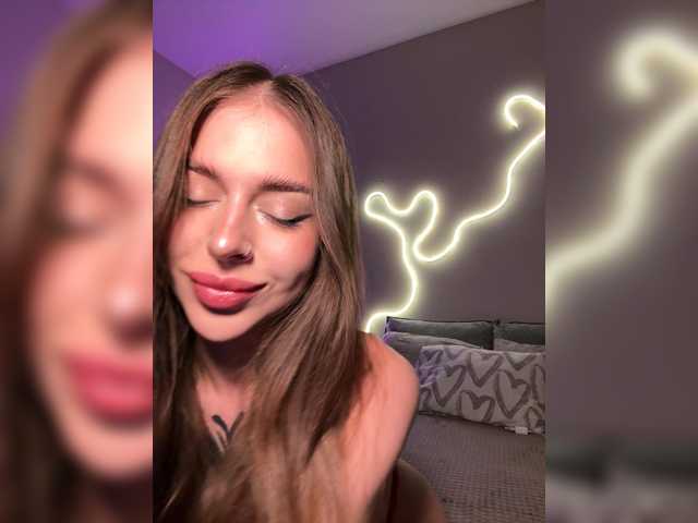 -Aperol- live cam on BongaCams