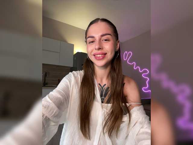 -Aperol- live cam on BongaCams