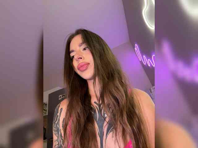 -Aperol- Sex Cam Show