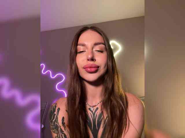 -Aperol- Sex Cam Show