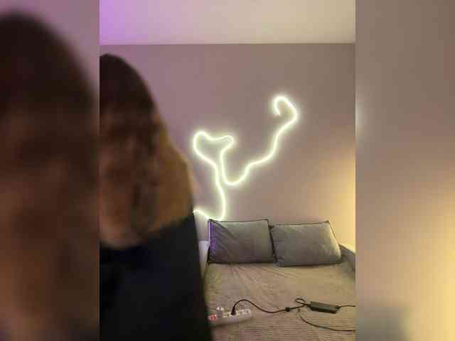 -Aperol- Sex Cam Show