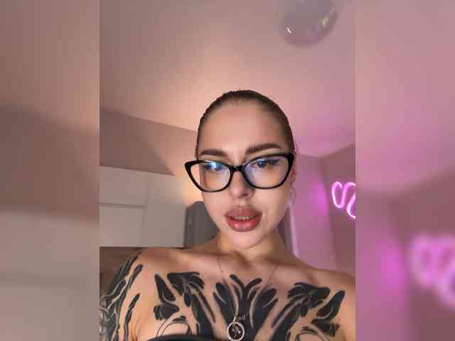 Kris- webcam