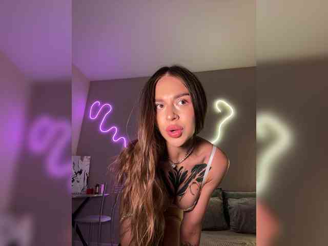 -Aperol- Sex Cam Show