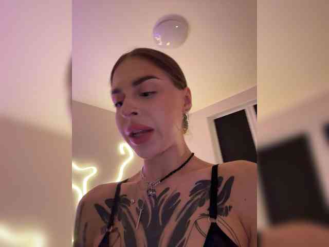 Kris- webcam