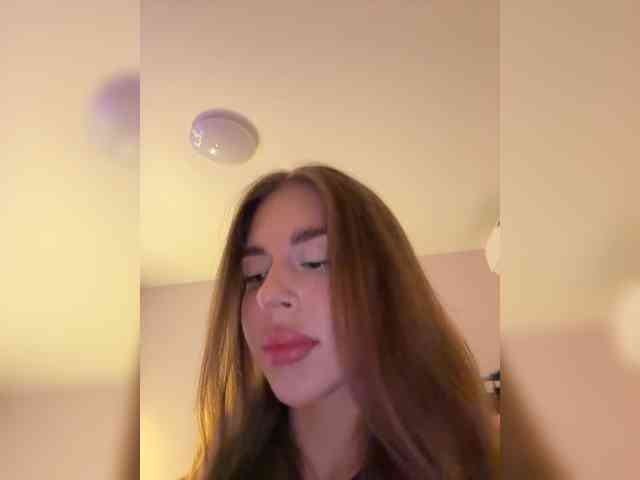 -Aperol- Sex Cam Show