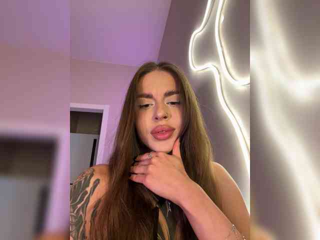 -Aperol- Sex Cam Show