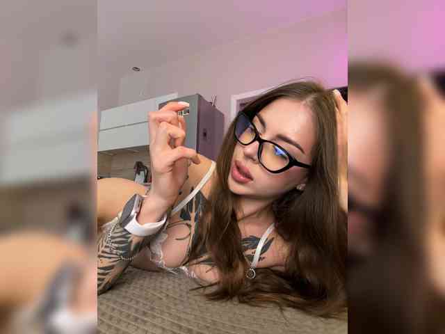 Kris- webcam
