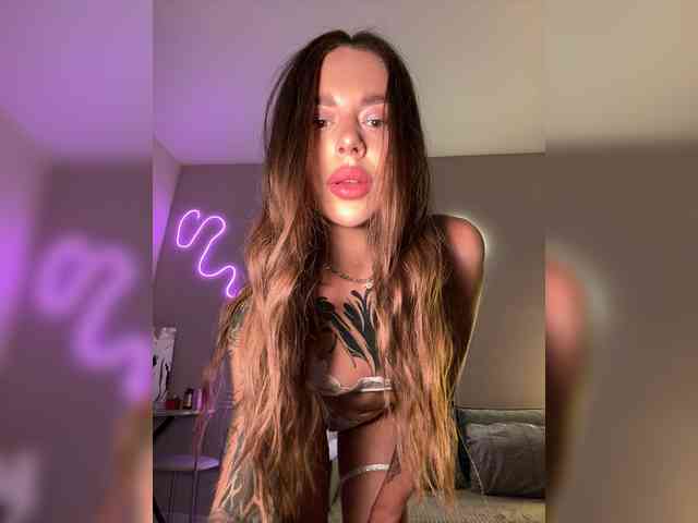 -Aperol- Sex Cam Show