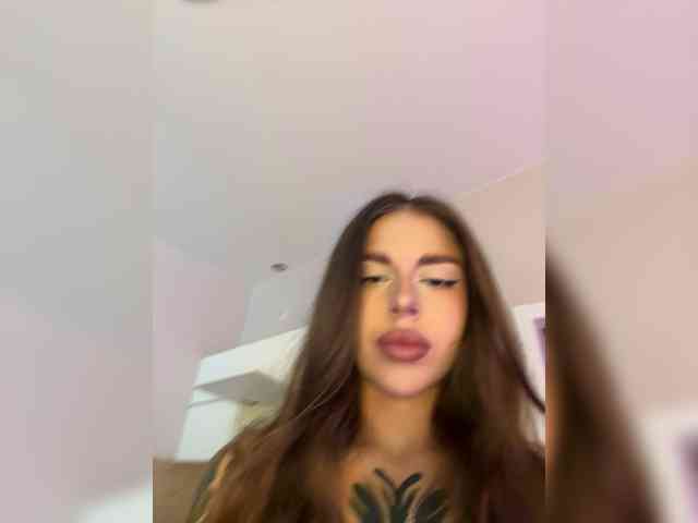 Kris- webcam