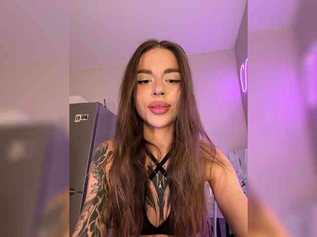 -Aperol- Sex Cam Show