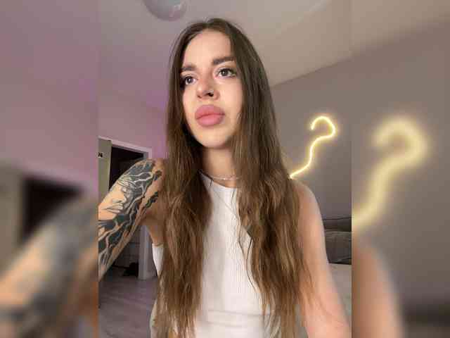 -Aperol- Live Webcam on BongaCams