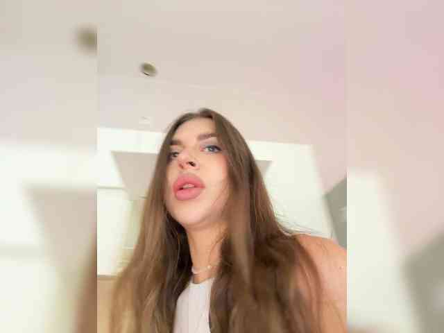 -Aperol- Live Webcam on BongaCams