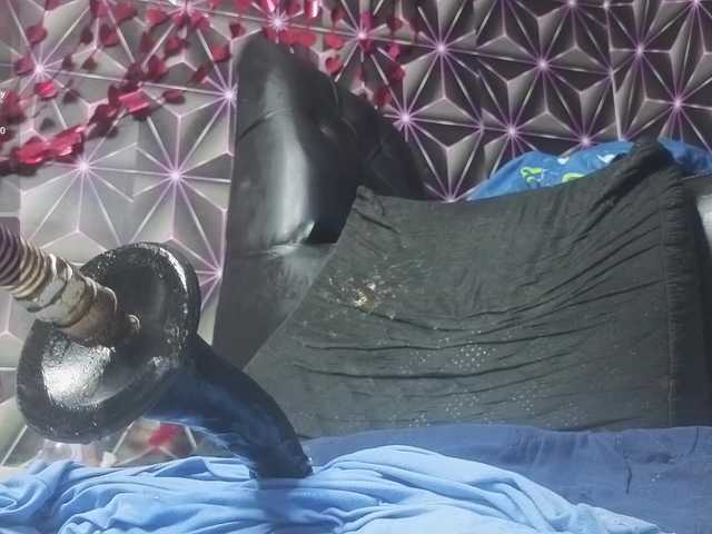 Megann9 live cam on BongaCams
