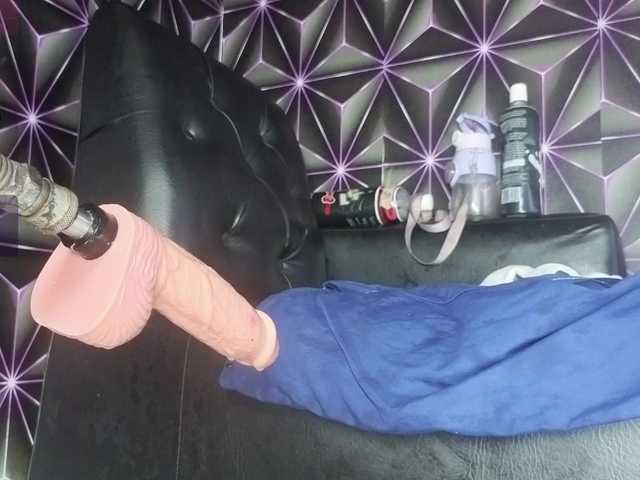 Megann9 live cam on BongaCams