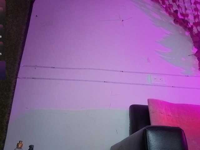Megann9 live cam on BongaCams