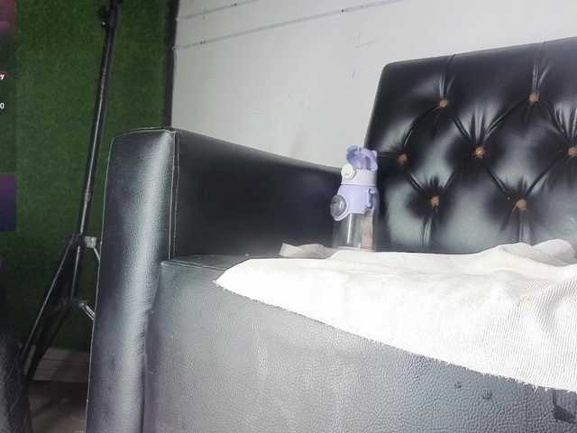 Megann9 live cam on BongaCams