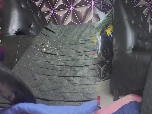 Megann9 live webcam show