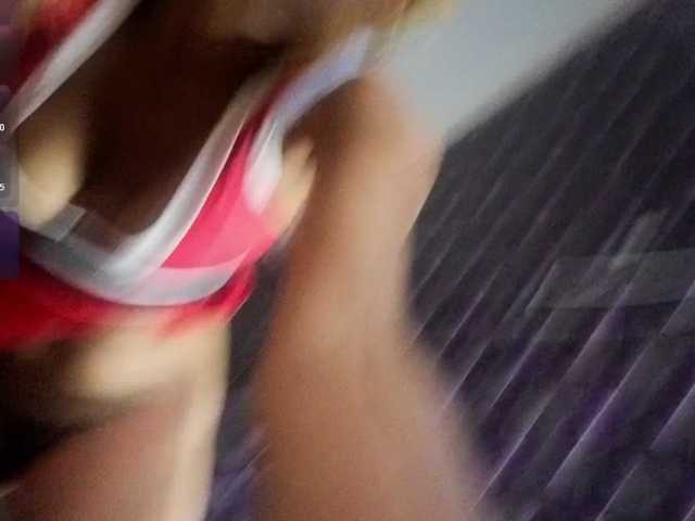 Megann9 live cam preview