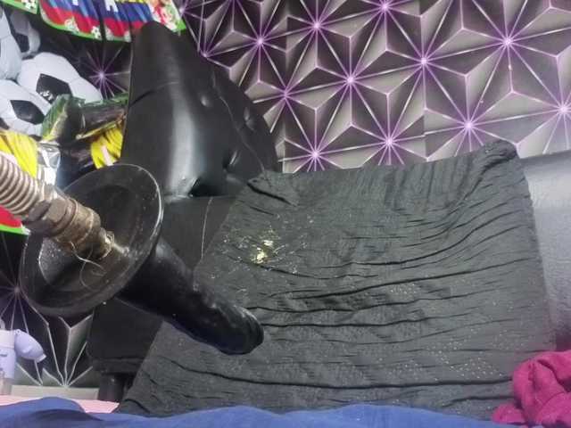 Megann9 live webcam show