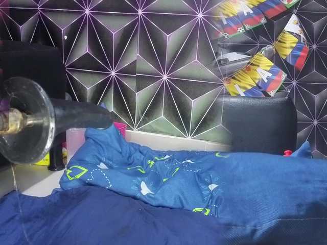 Megann9 live cam on BongaCams