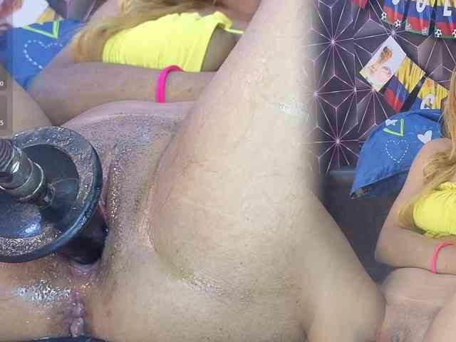 Megann9 webcam