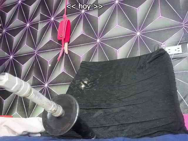 Megann9 webcam
