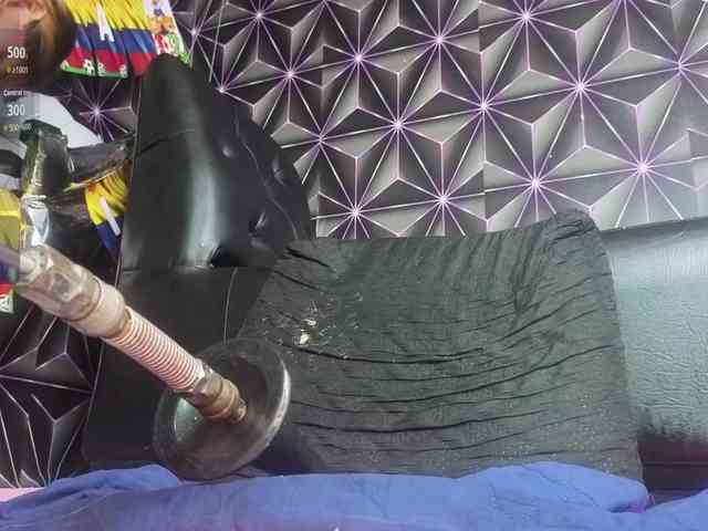 Megann9 webcam