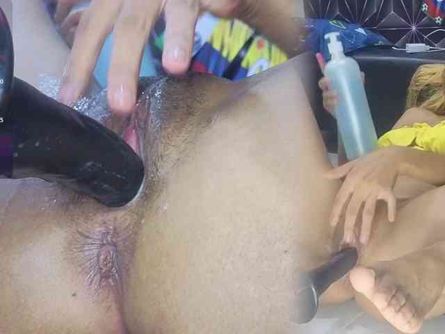 Megann9 webcam