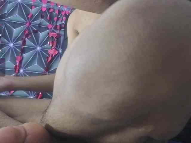 Megann9 webcam
