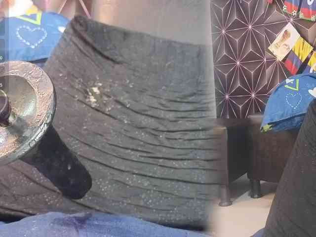 Megann9 webcam