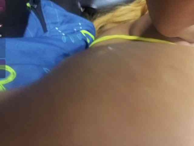 Megann9 webcam