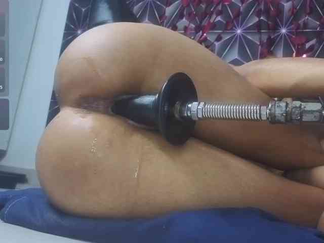 Megann9 webcam