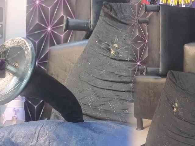 Megann9 webcam