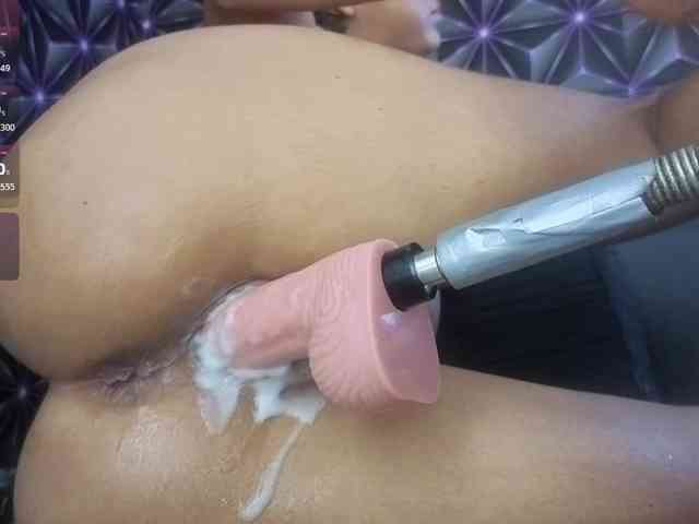 Megann9 webcam