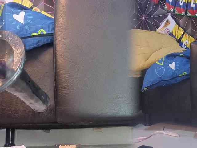 Megann9 webcam