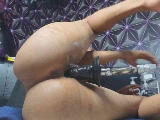 Megann9 webcam