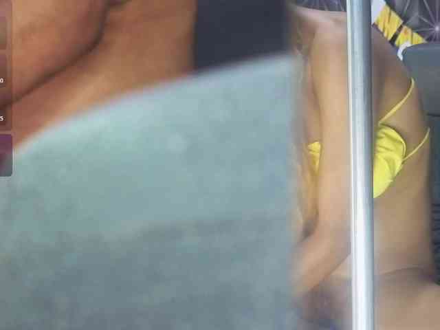 Megann9 webcam