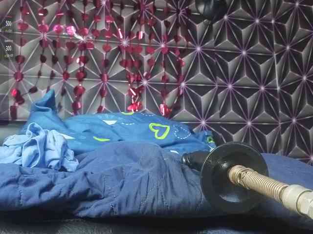 Megann9 webcam