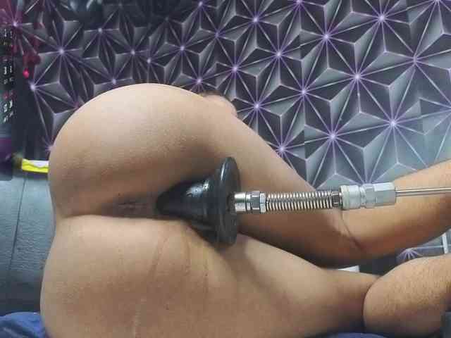 Megann9 webcam