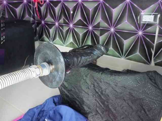 Megann9 webcam