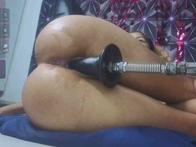 Megann9 webcam
