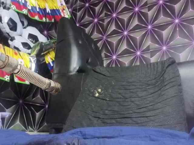 Megann9 webcam